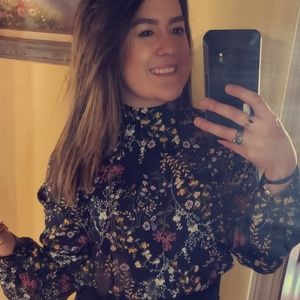 Meet your Posher, Cinthya